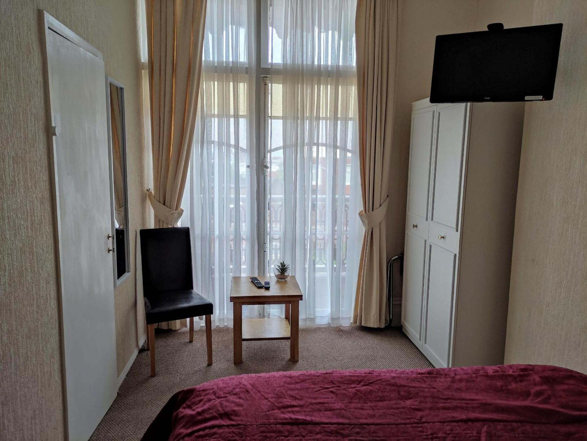 Cleve Court Hotel Paignton Kamer foto